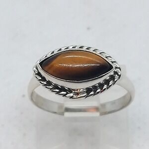 Sterling silver 925 tiger's eye ring size 6‎